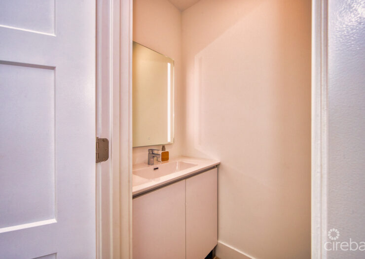 SUNSET POINT #17 - AIR B N B 5 STAR RATED TOP PERFORMER