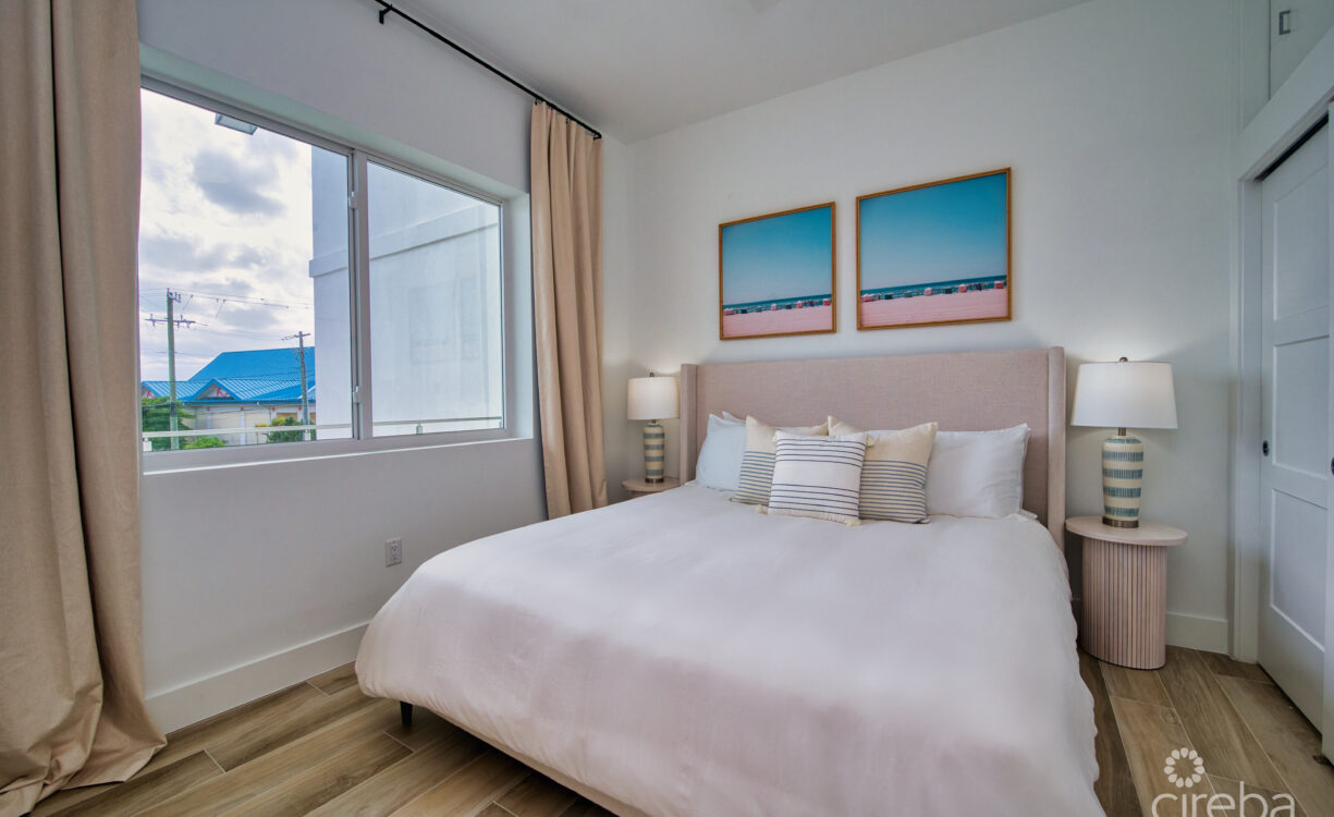 SUNSET POINT #17 - AIR B N B 5 STAR RATED TOP PERFORMER