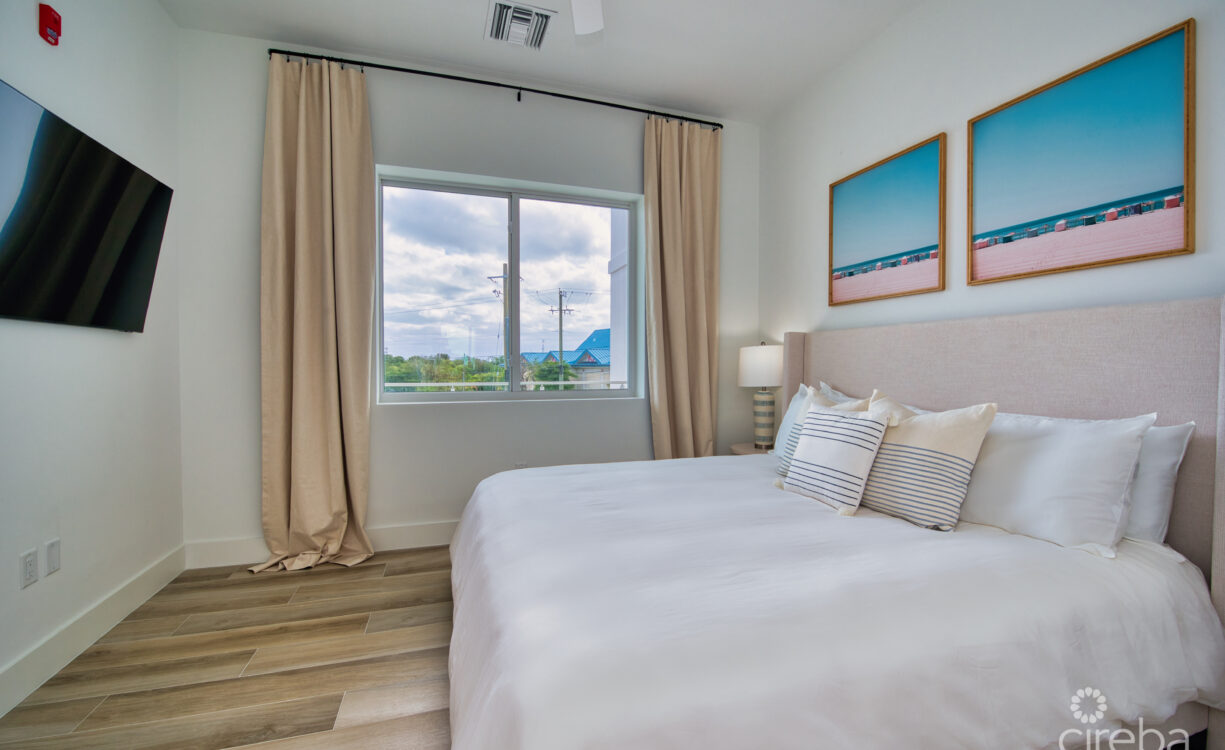 SUNSET POINT #17 - AIR B N B 5 STAR RATED TOP PERFORMER