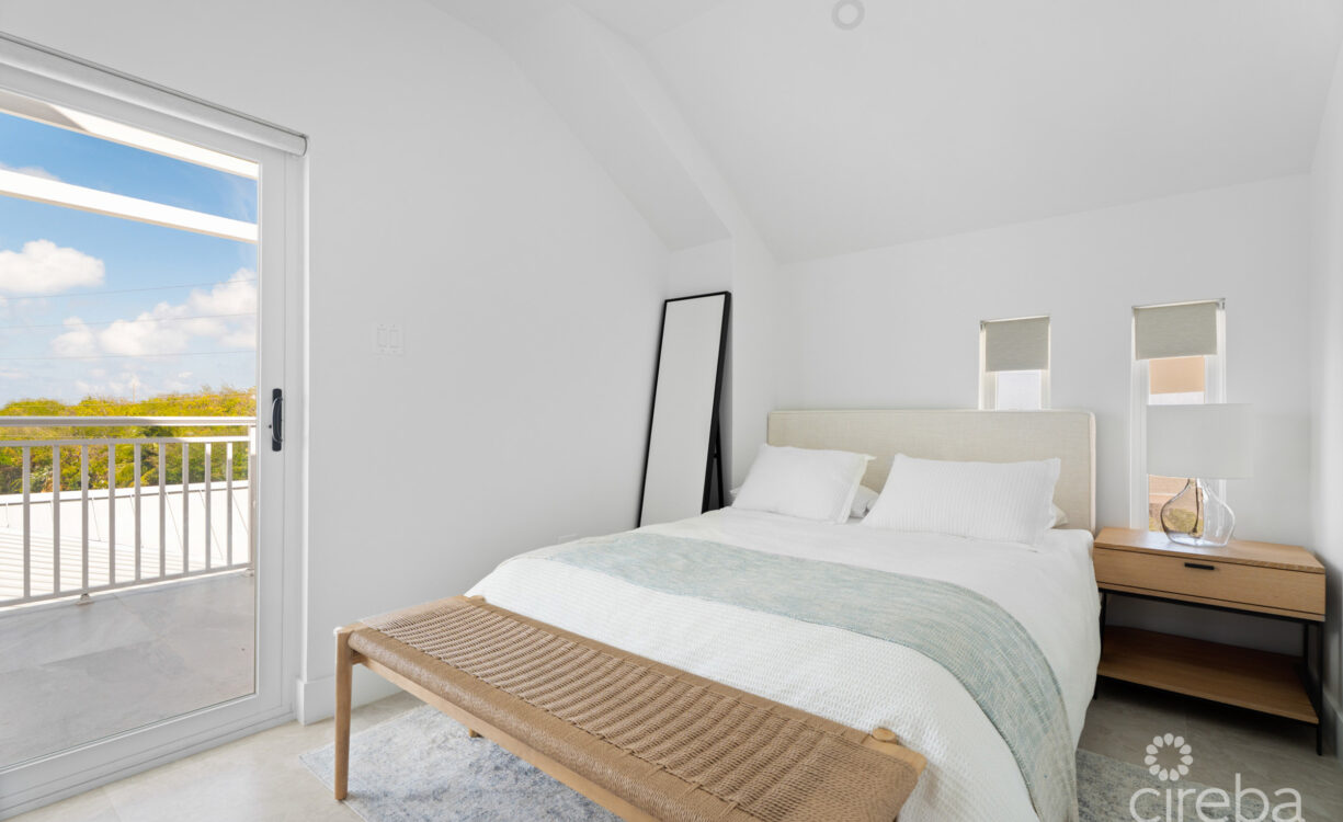 THE MEADOWS AT BATABANO - 3 BED TOWNHOME WITH ROOF TERRACE