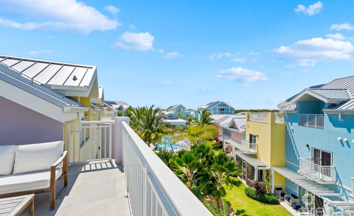 THE MEADOWS AT BATABANO - 3 BED TOWNHOME WITH ROOF TERRACE