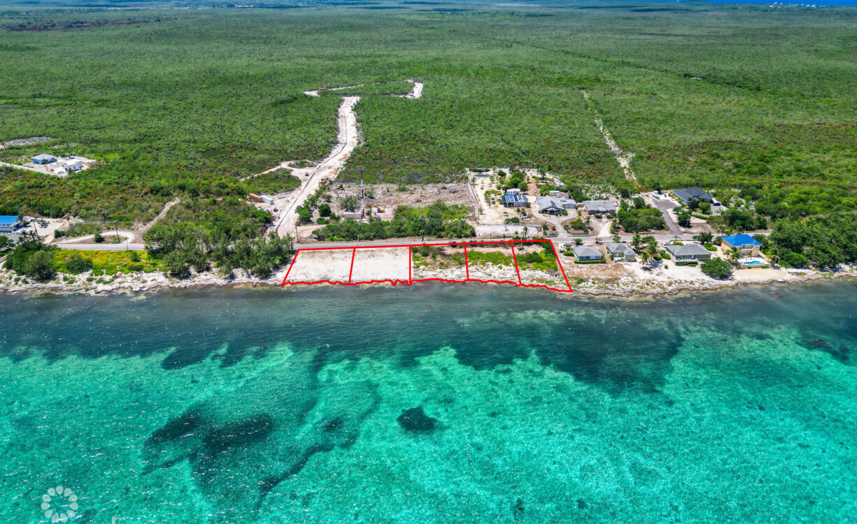PRIME OCEANFRONT LAND - HOUSE LOT #2
