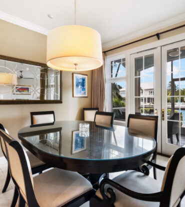 BRITANNIA KINGS COURT WITH TWO DOCK OPTIONS AVAILABLE