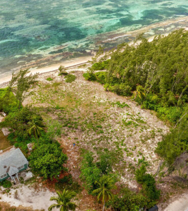 SANDY BEACHFRONT BODDEN TOWN PARCEL