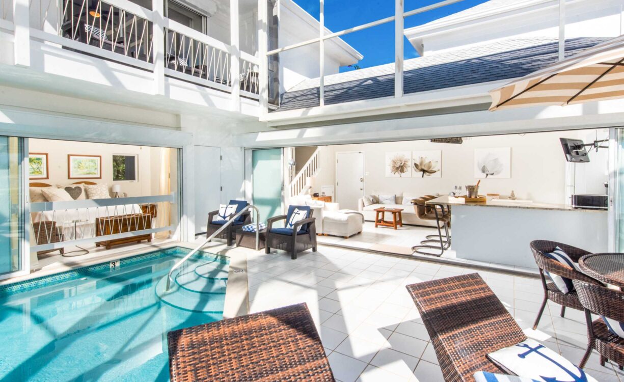 POOLS OF THE KAI - BEACHFRONT OASIS IN RUM POINT