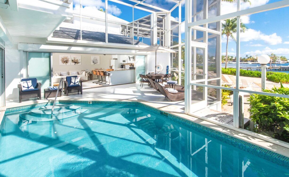 POOLS OF THE KAI - BEACHFRONT OASIS IN RUM POINT