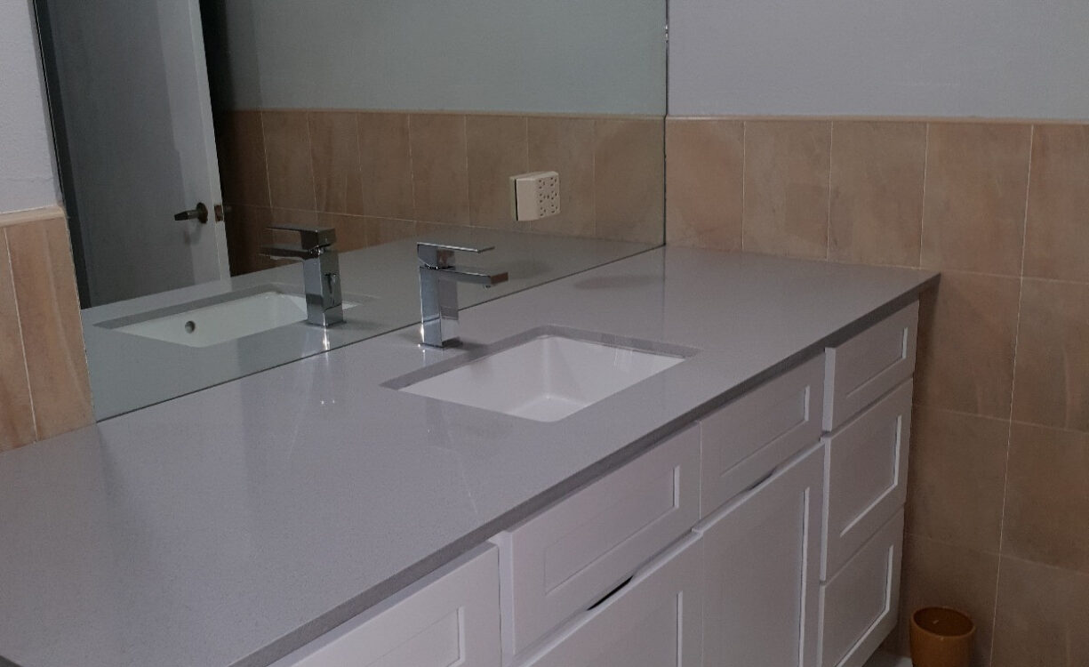 DRUMBLADE APARTMENT