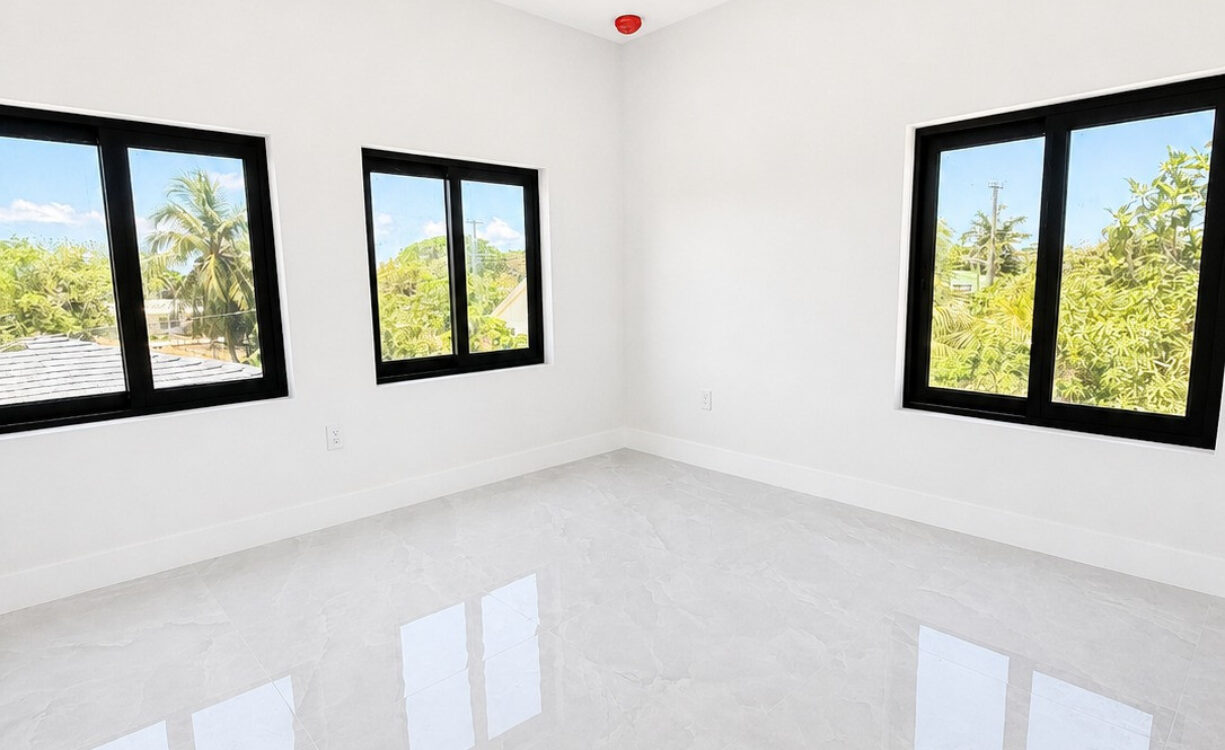 BRAND NEW HALF DUPLEX- 3 BEDROOM- SAVANNAH