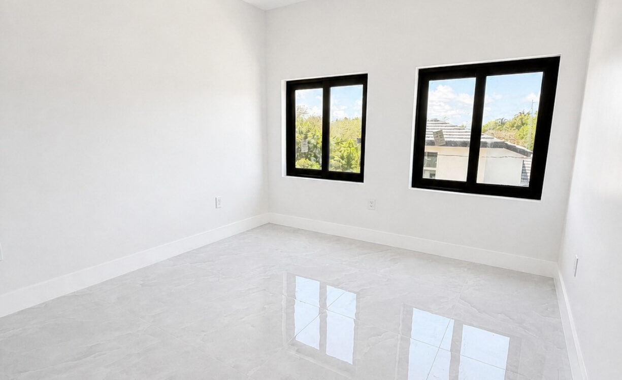BRAND NEW HALF DUPLEX- 3 BEDROOM- SAVANNAH