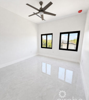 BRAND NEW HALF DUPLEX- 3 BEDROOM- SAVANNAH