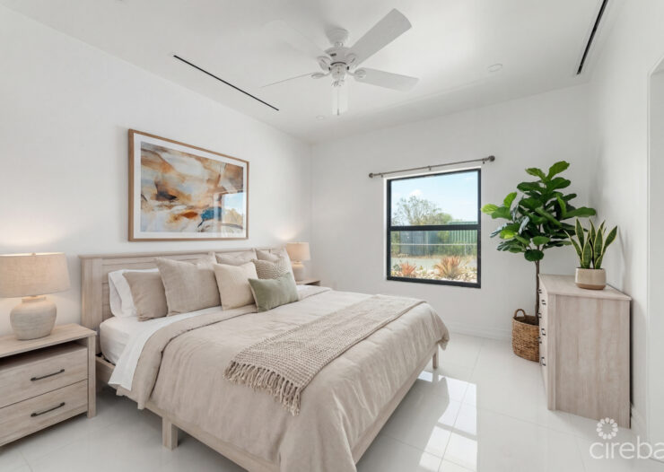 HYRE VIEW - 3 BED, 2 BATH DUPLEX