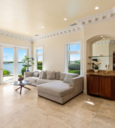 VISCAYA #1B - GOVERNORS HARBOUR WATERFRONT HOME