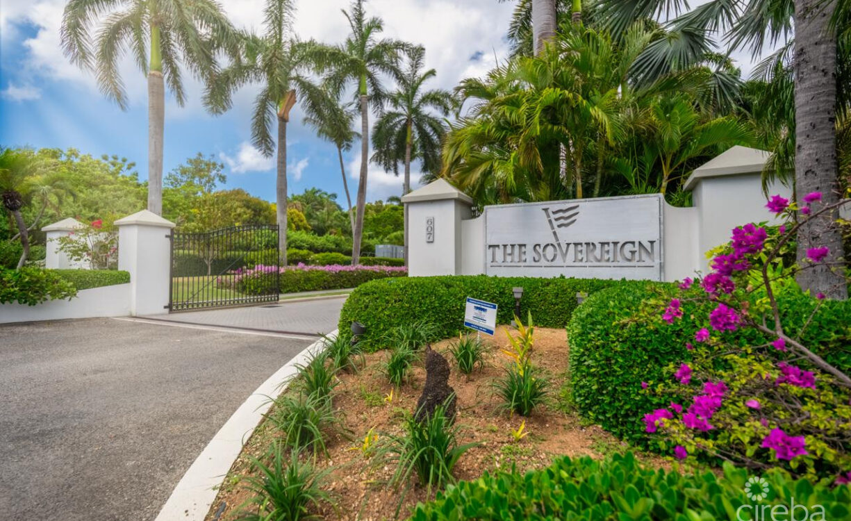THE SOVEREIGN #12 PENTHOUSE ON SEVEN MILE BEACH