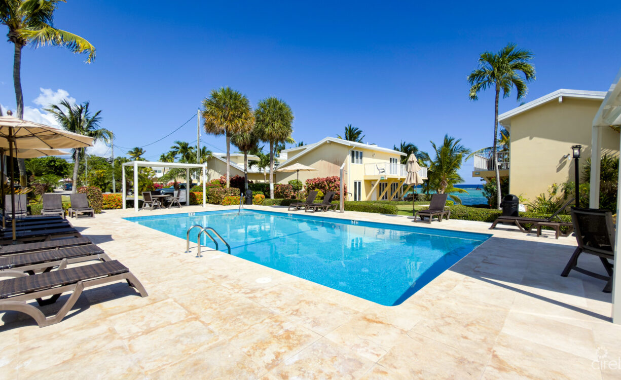 CARIBBEAN PARADISE, BEACHFRONT CONDO