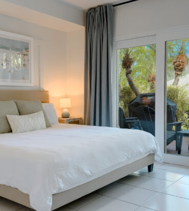 CARIBBEAN PARADISE, BEACHFRONT CONDO