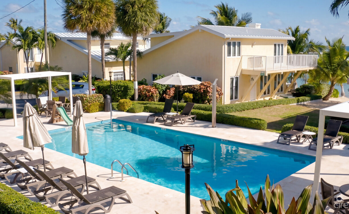 CARIBBEAN PARADISE, BEACHFRONT CONDO