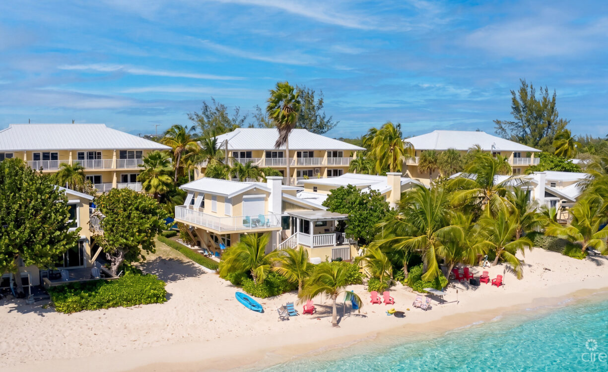 CARIBBEAN PARADISE, BEACHFRONT CONDO