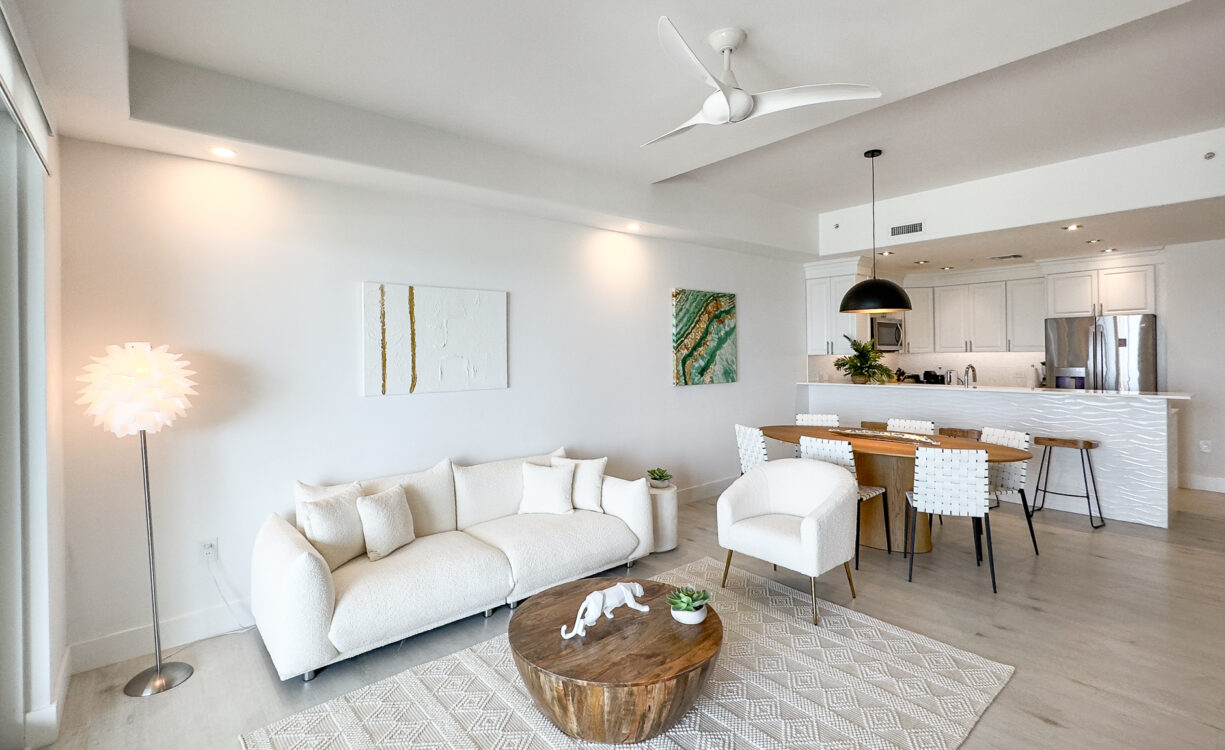 SOUTH BAY BEACH CLUB UNIT 27