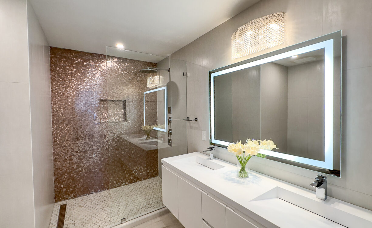 SOUTH BAY BEACH CLUB UNIT 27