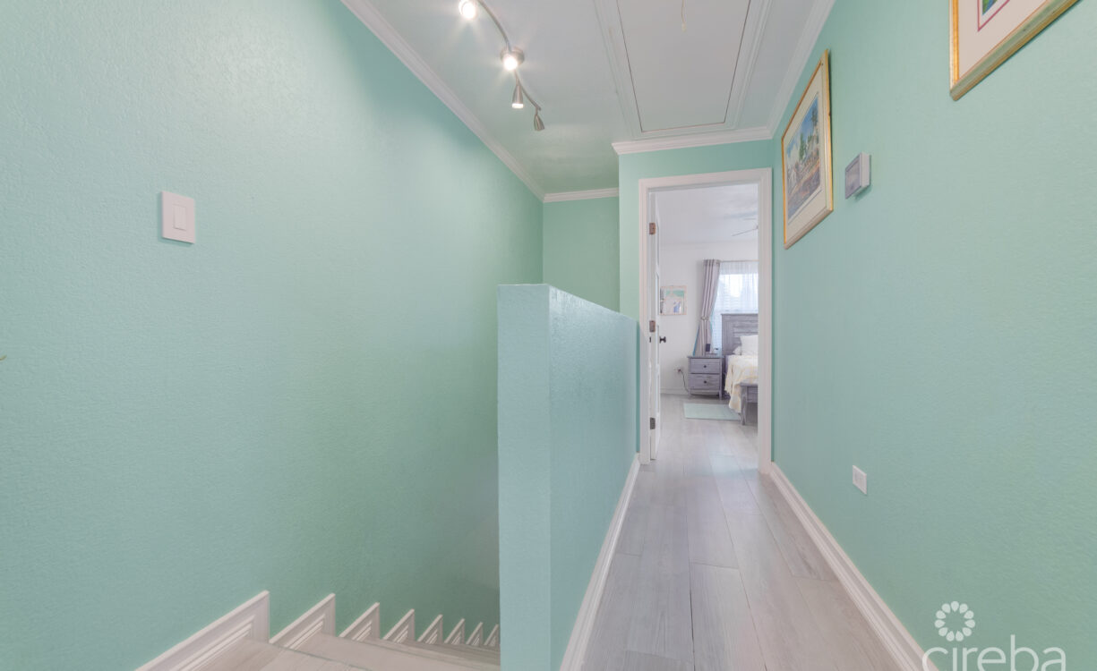 PARKLANE LIVING TOWNHOUSE