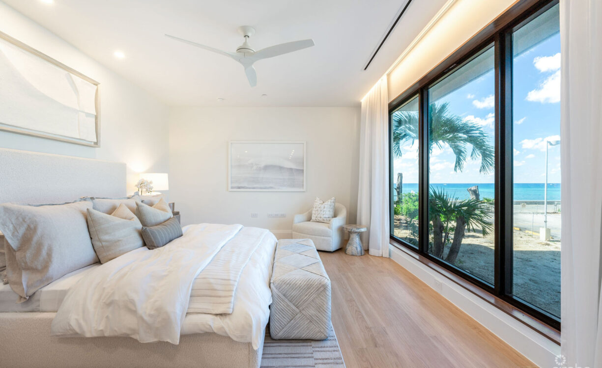 THE SANDS, LUXURY OCEAN VIEW CONDO, ROOF TOP TERRACE, SMB