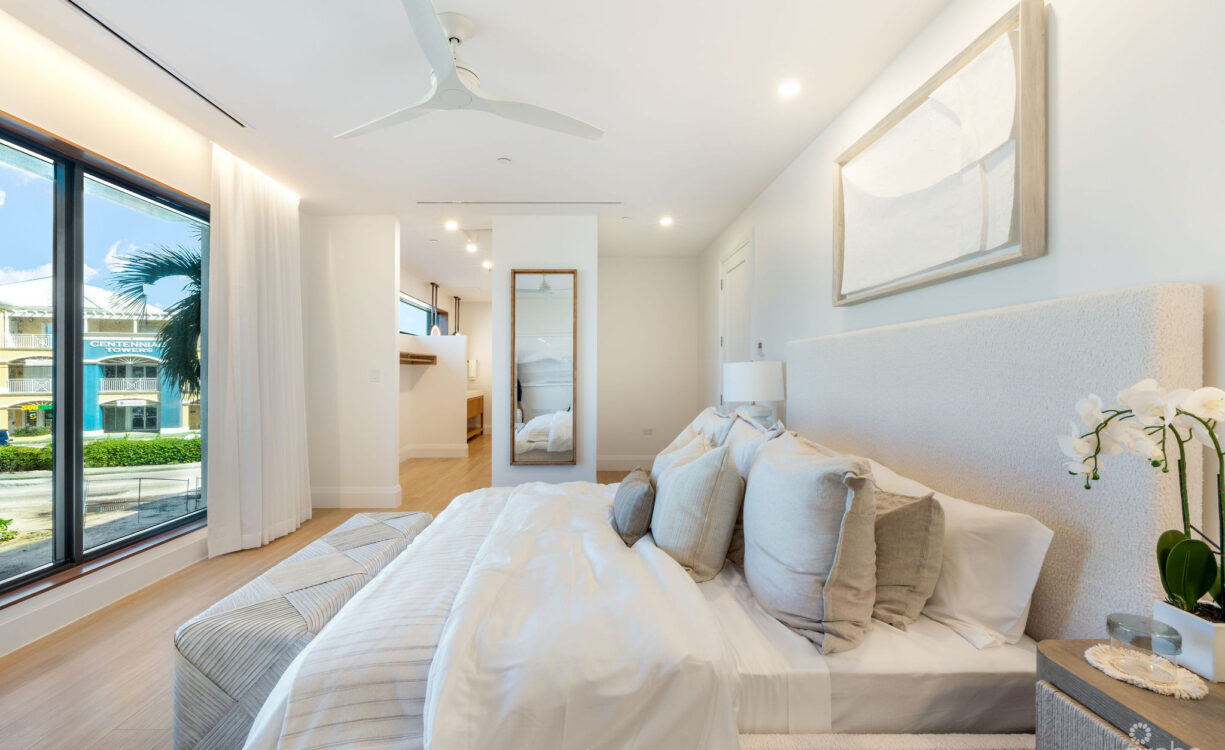 THE SANDS, LUXURY OCEAN VIEW CONDO, ROOF TOP TERRACE, SMB