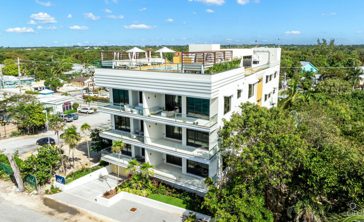 THE SANDS, LUXURY OCEAN VIEW CONDO, ROOF TOP TERRACE, SMB