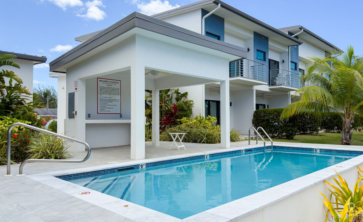 THE LAGOONS 2 BED WATERFRONT TOWNHOUSE