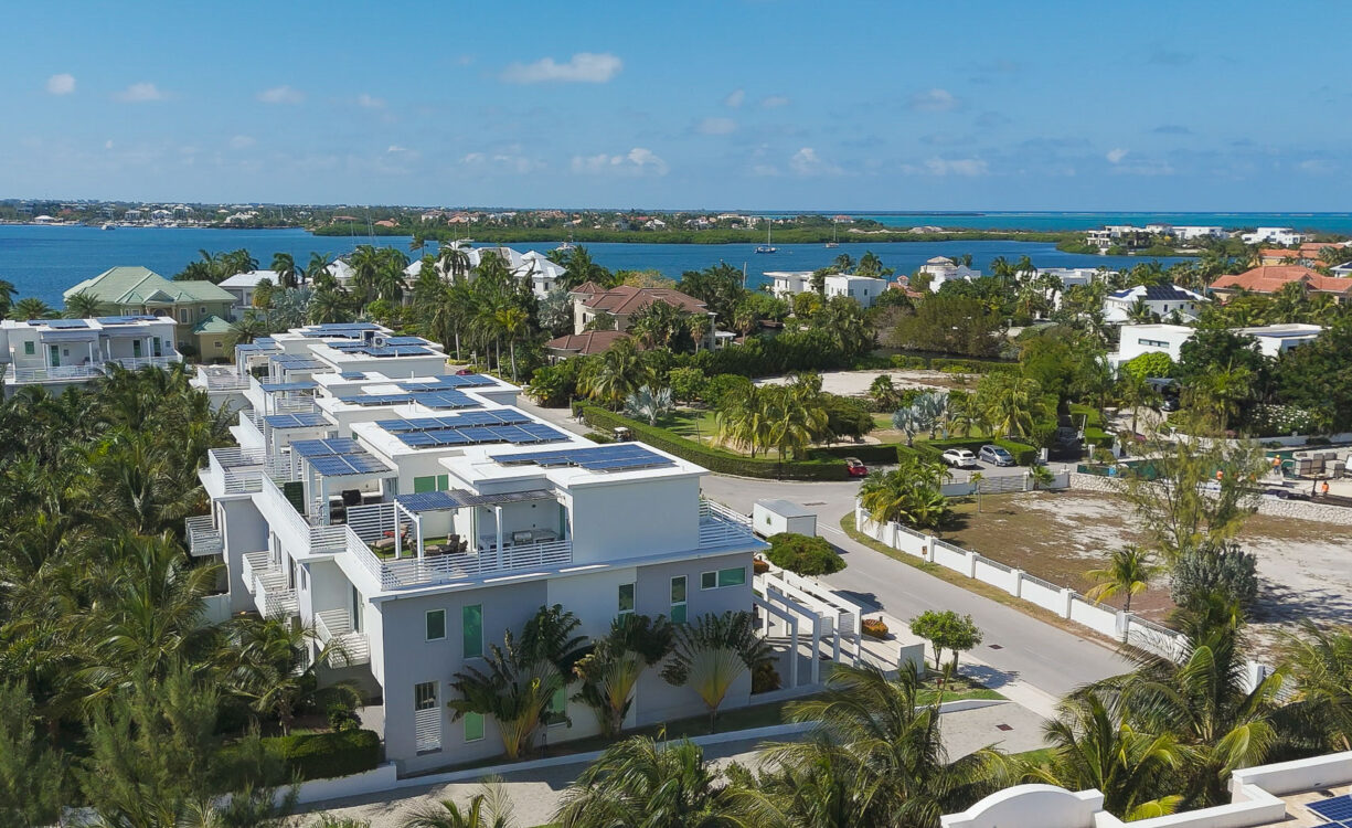 SOLARA TOWNHOME CRYSTAL HARBOUR