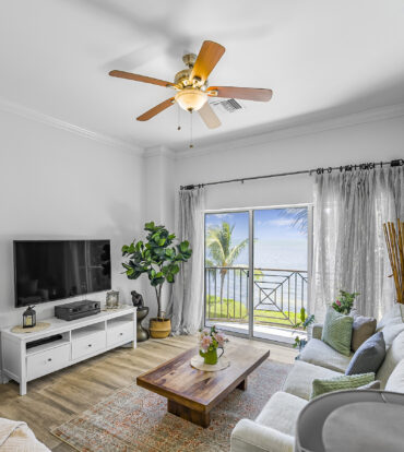 HARBOUR POINT OCEANFRONT 3 BED PLUS OFFICE
