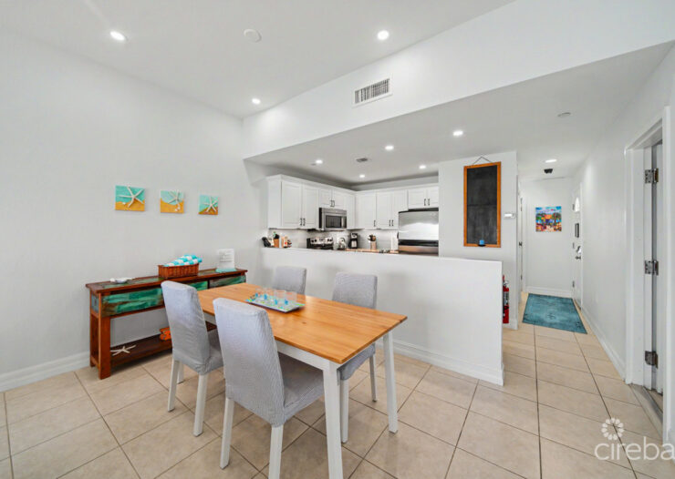 CASTAWAY COVE UNIT 328 A/B