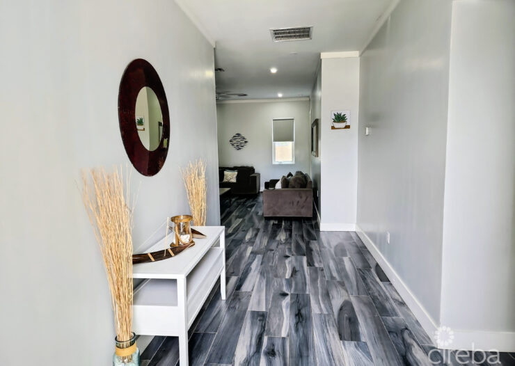 BEACH BAY HOME