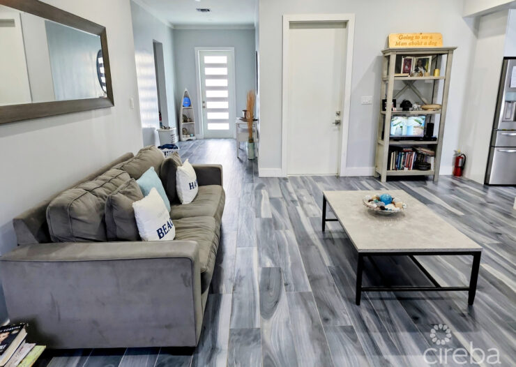 BEACH BAY HOME