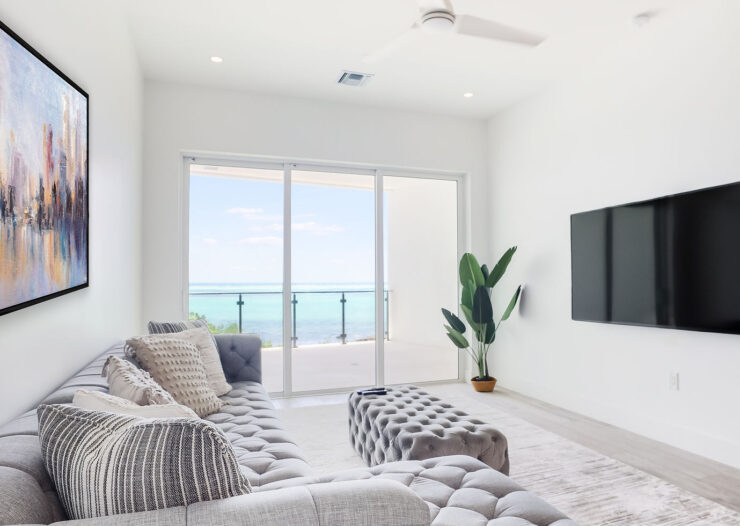 AURA #305 OCEANFRONT