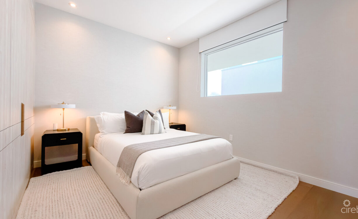 THE GROVE TOO - 4 BED PENTHOUSE