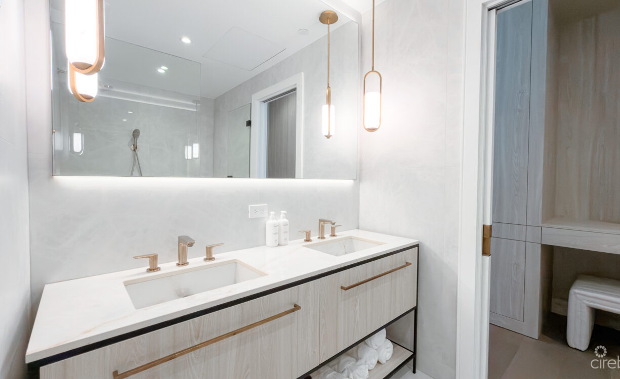 THE GROVE TOO - 4 BED PENTHOUSE
