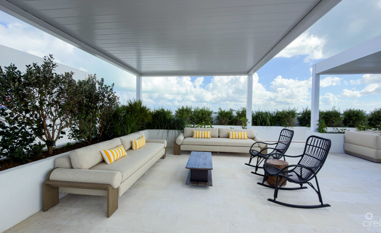 THE GROVE TOO - 4 BED PENTHOUSE