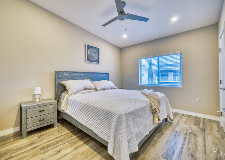 DOWNTOWN REACH 801