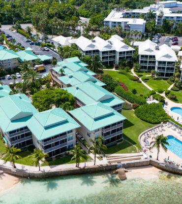 PLANTATION VILLAGE #9- SEVEN MILE BEACH