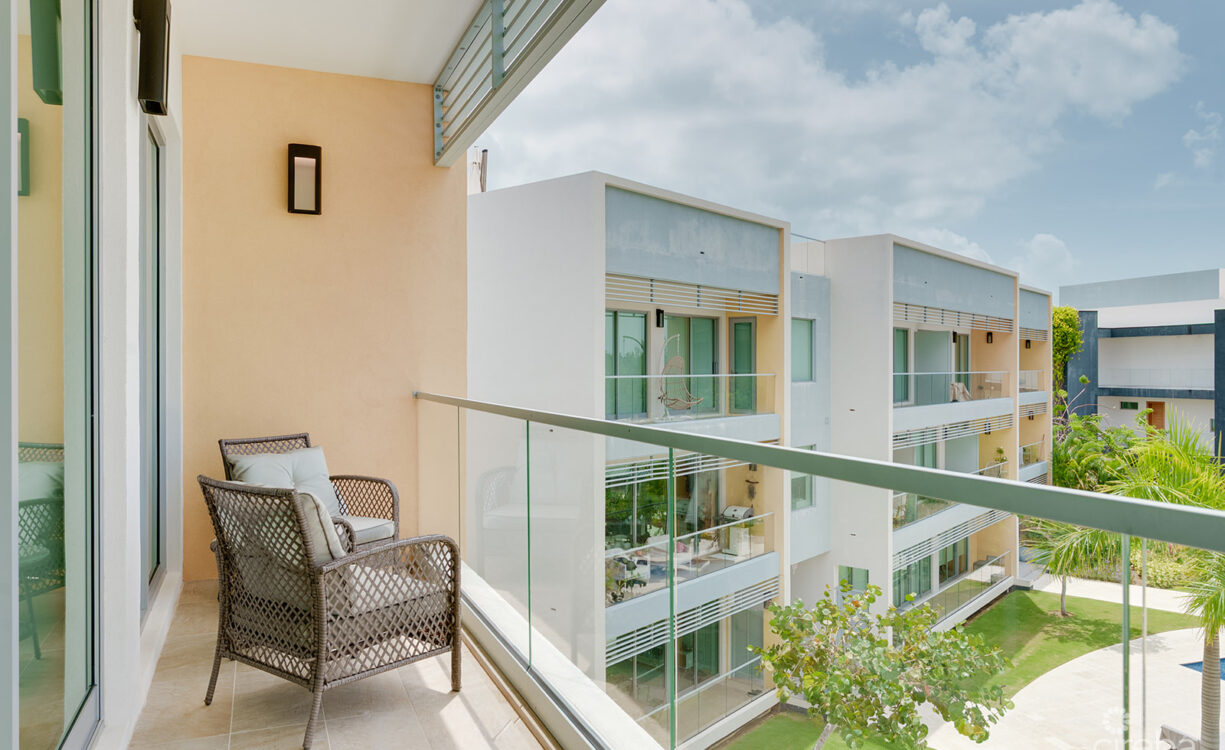 ONE CANAL POINT PENTHOUSE WITH COVERED ROOF TERRACE