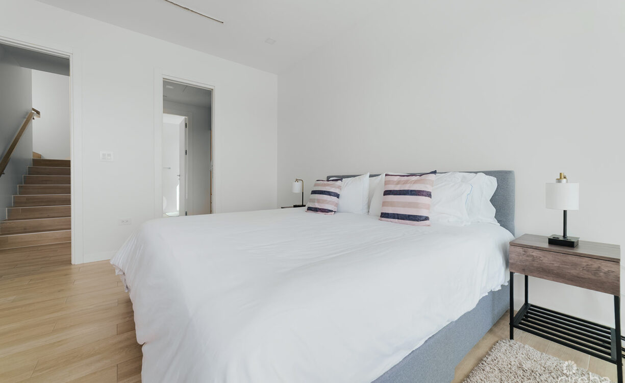 ONE CANAL POINT PENTHOUSE WITH COVERED ROOF TERRACE