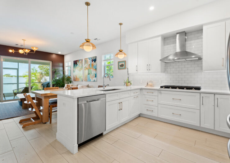 PERIWINKLE 551, 3 BEDROOM TOWNHOME