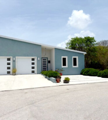 BEACH BAY HOME