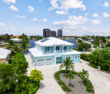 CRYSTAL HARBOUR WATERFRONT HOME