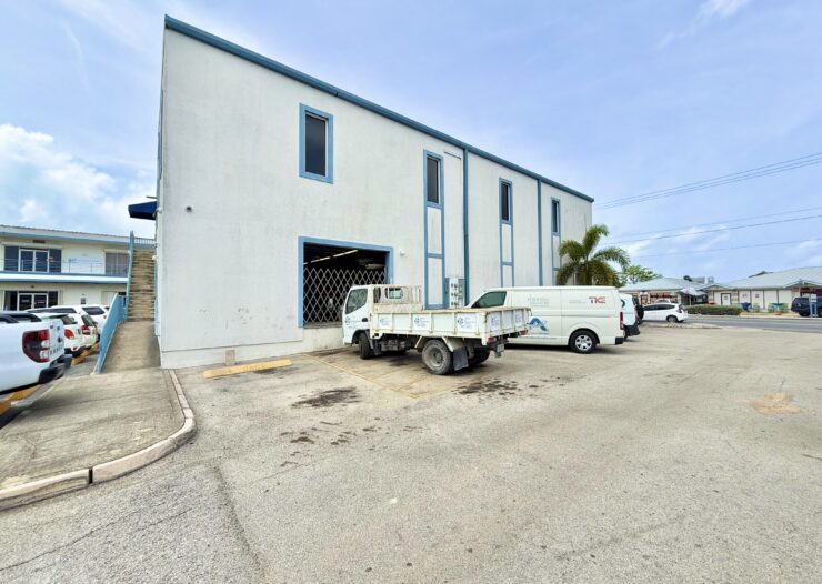 THE DOT COM CENTER UNIT 11, INDUSTRIAL DRIVE