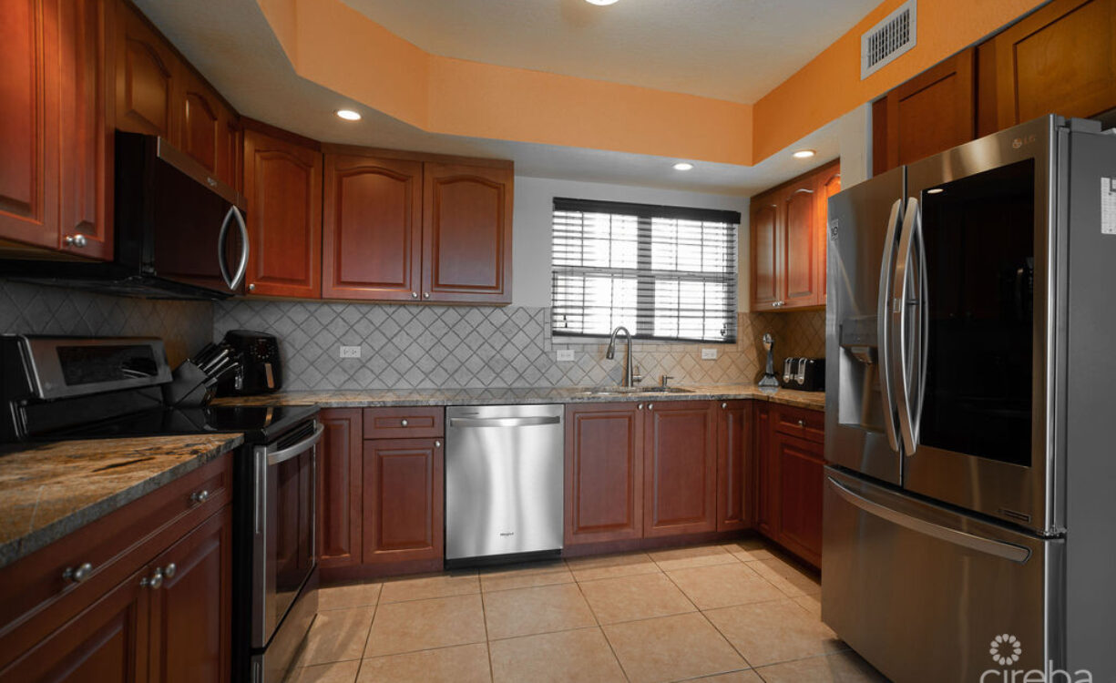 OCEAN CLUB - OCEAN FRONT CONDO WITH PROVEN TRACK RECORD