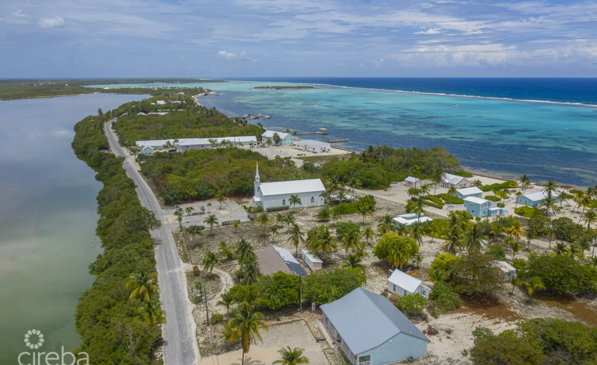 LITTLE CAYMAN LAND 2.5 ACRES - BY AIRPORT